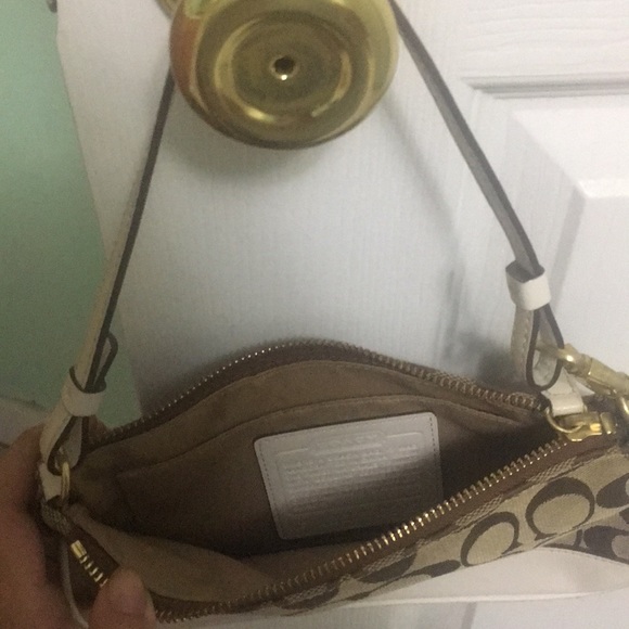 Coach handbag - Picture 3 of 4